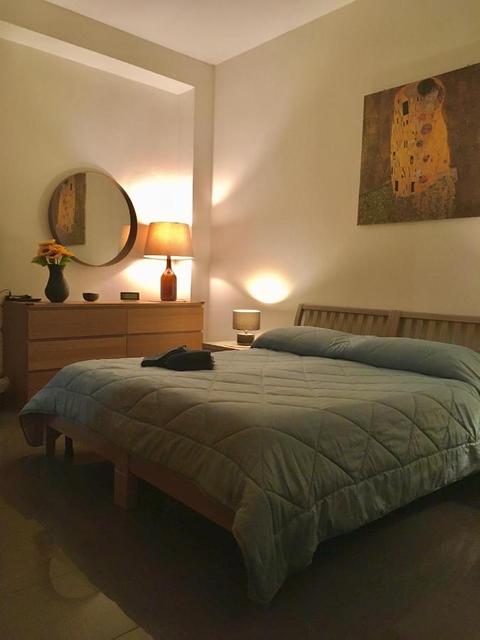 Blackboard House Otel Bari Dış mekan fotoğraf