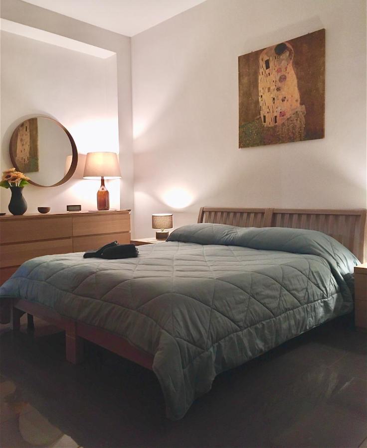 Blackboard House Otel Bari Dış mekan fotoğraf