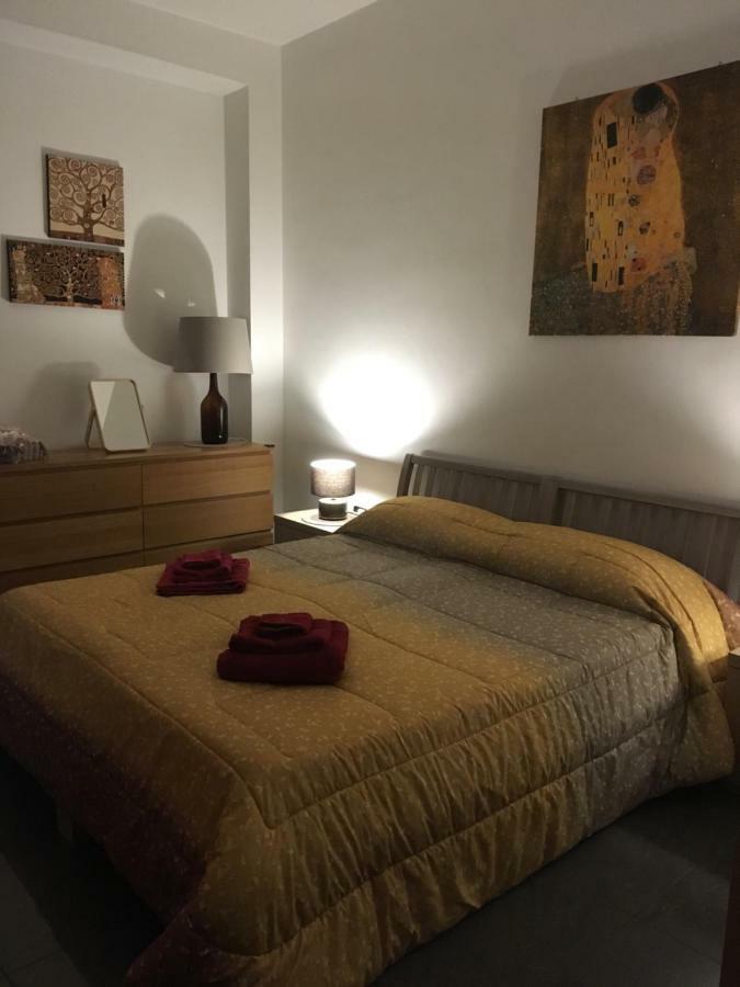 Blackboard House Otel Bari Dış mekan fotoğraf