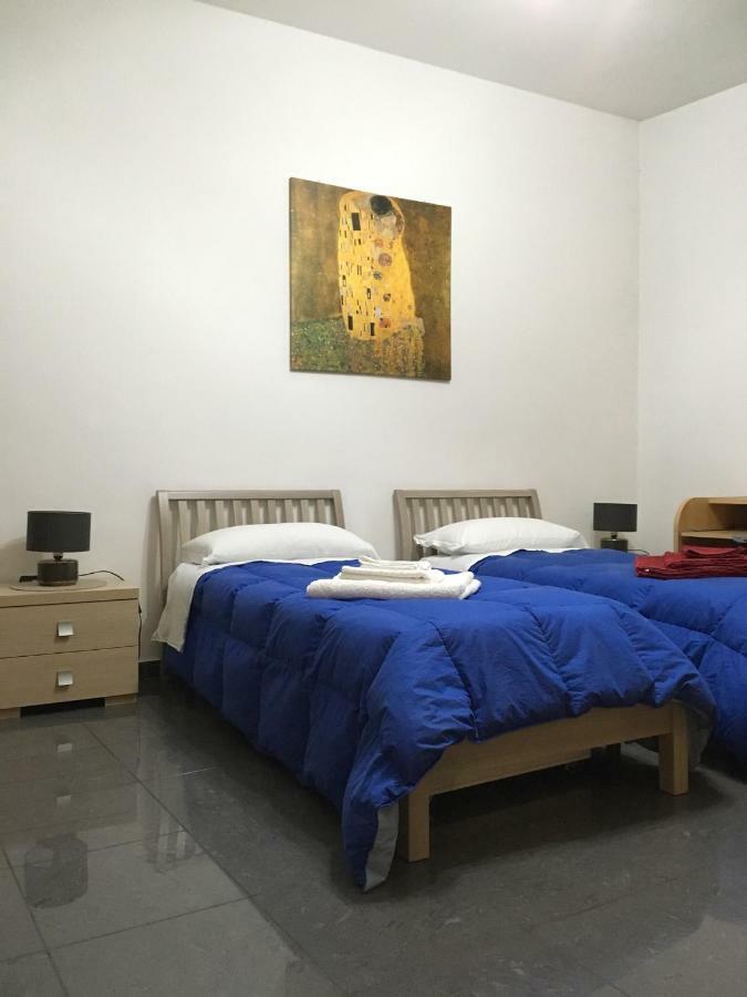 Blackboard House Otel Bari Dış mekan fotoğraf